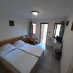 Suzy 3* Zamárdi