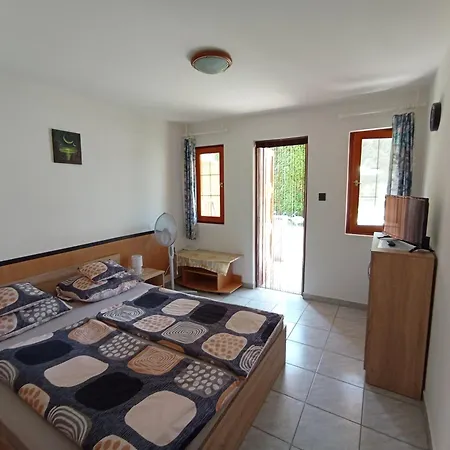 Suzy ゲストハウス